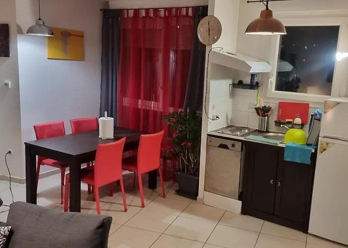 Bem Eluminado E Vista Audun-le-Tiche